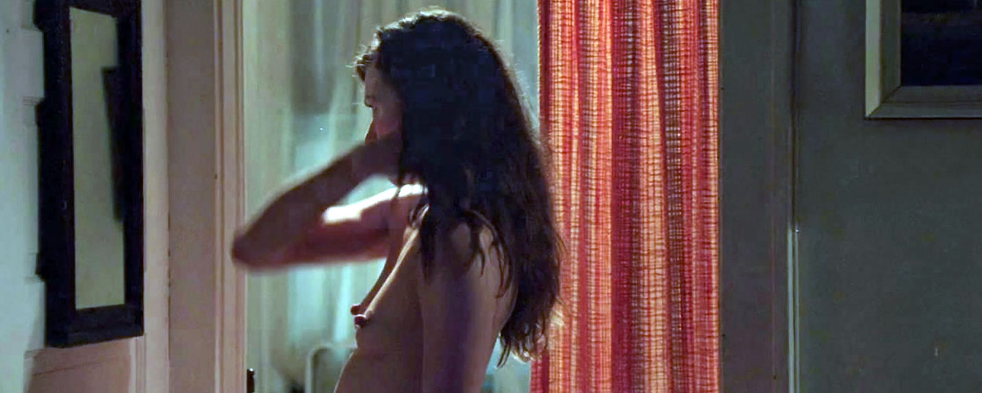 Milla Jovovich nude naked sexy topless hot nipples12