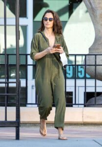 Minka Kelly Sexy and Hot Photo Collection nude – Leaked Diaries