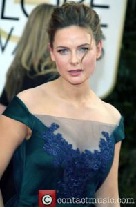 Rebecca Ferguson Sexy and Hot Feet Collection – Leaked Diaries