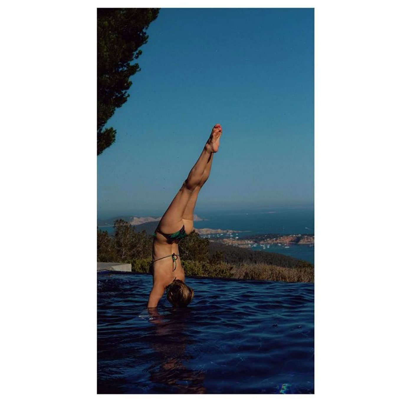 Kate Hudson nude topless porn bikini feet sexy LeakedDiaries 33