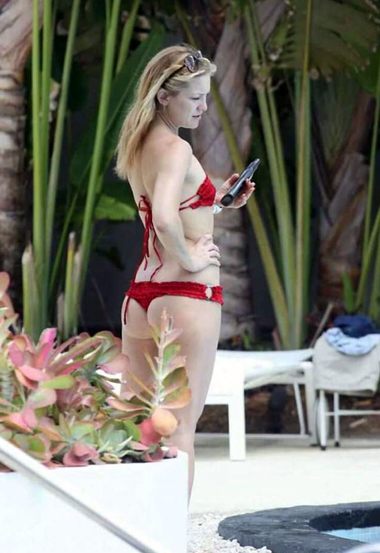 Kate Hudson nude topless porn bikini feet sexy LeakedDiaries 88