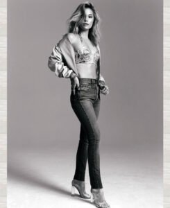Olivia Holt Hot and Provocative Photos Collection – Leaked Diaries