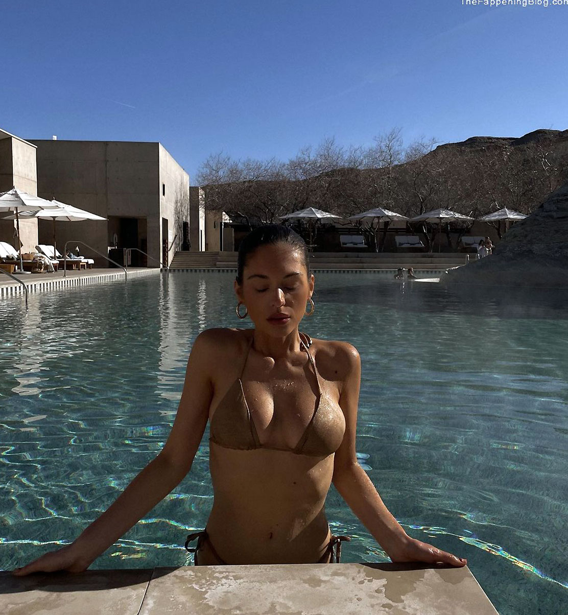 Alyssa Lynch nude sexy topless bikini LeakedDiaries 16