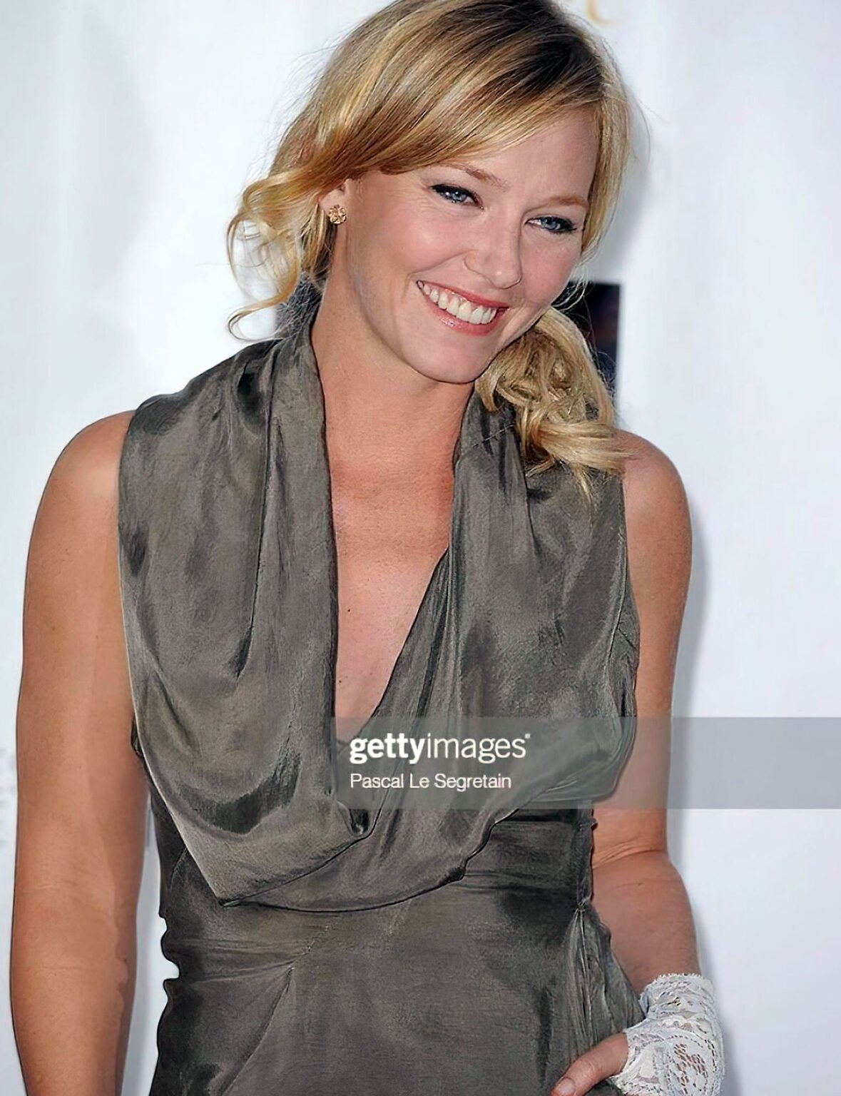 Kelli Giddish Hot Photos Collection nude – Leaked Diaries