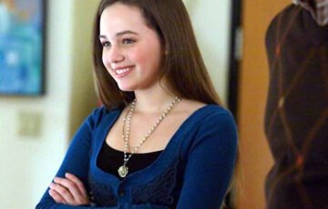 Mary Mouser Nude Leaked and Hot Pics nude – Leaked Diaries