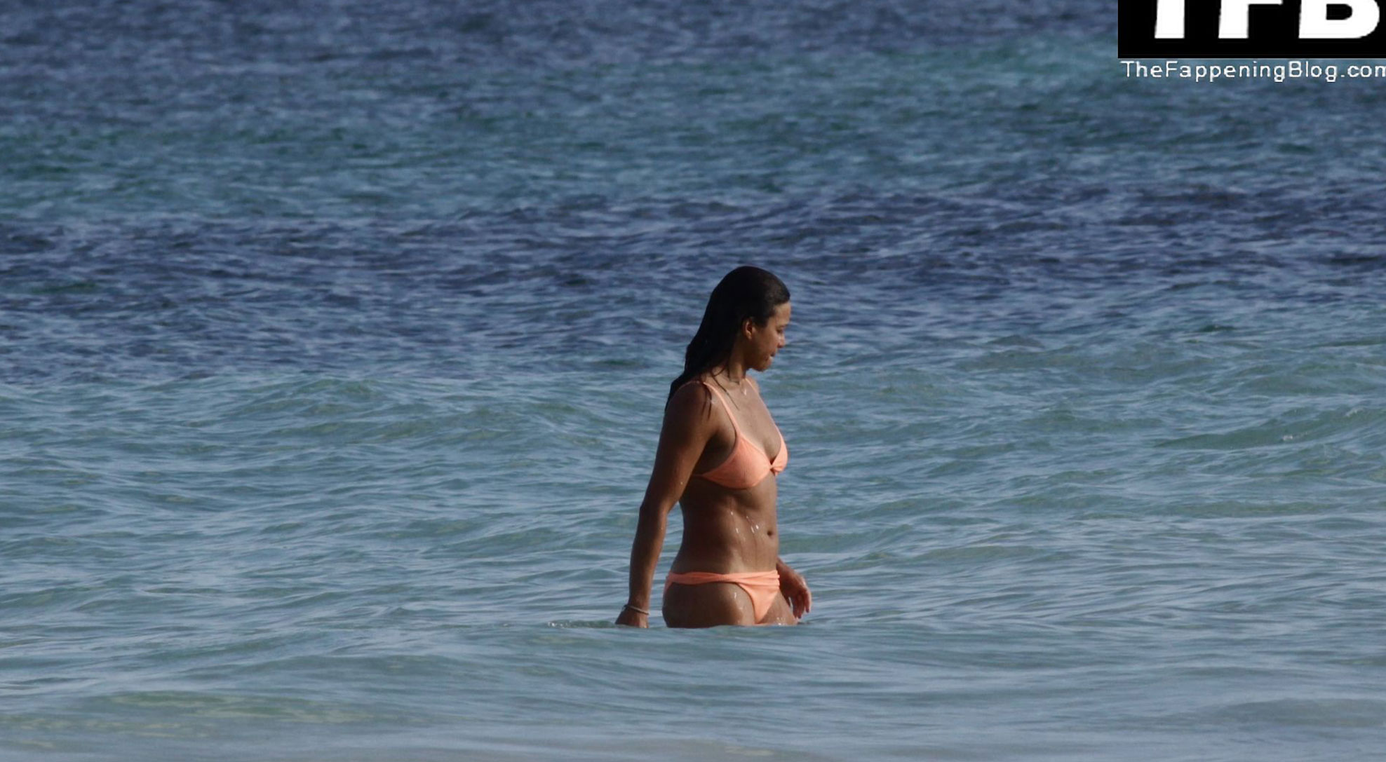 Michelle Rodriguez nude topless porn sexy bikini LeakedDiaries 37