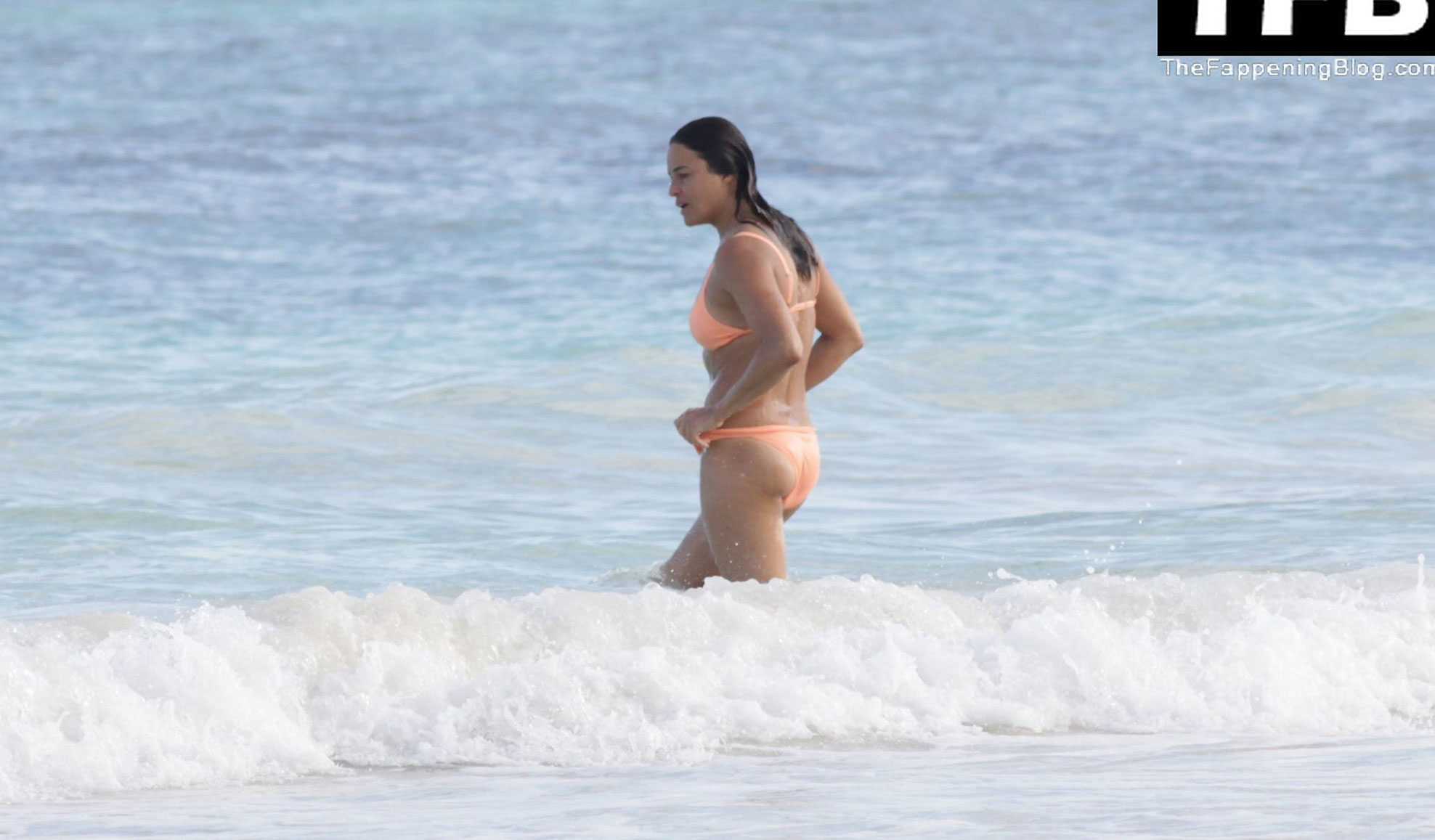 Michelle Rodriguez nude topless porn sexy bikini LeakedDiaries 41