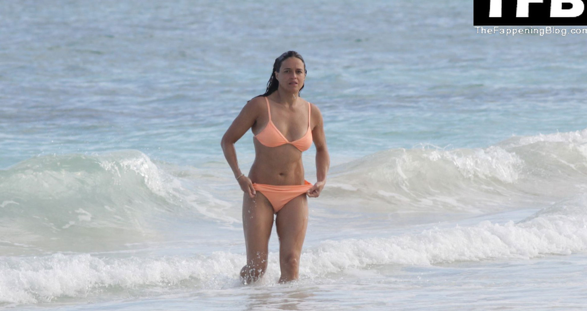 Michelle Rodriguez nude topless porn sexy bikini LeakedDiaries 50