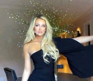 Savannah DeLane Morris Hot Pictures Collection nude – Leaked Diaries