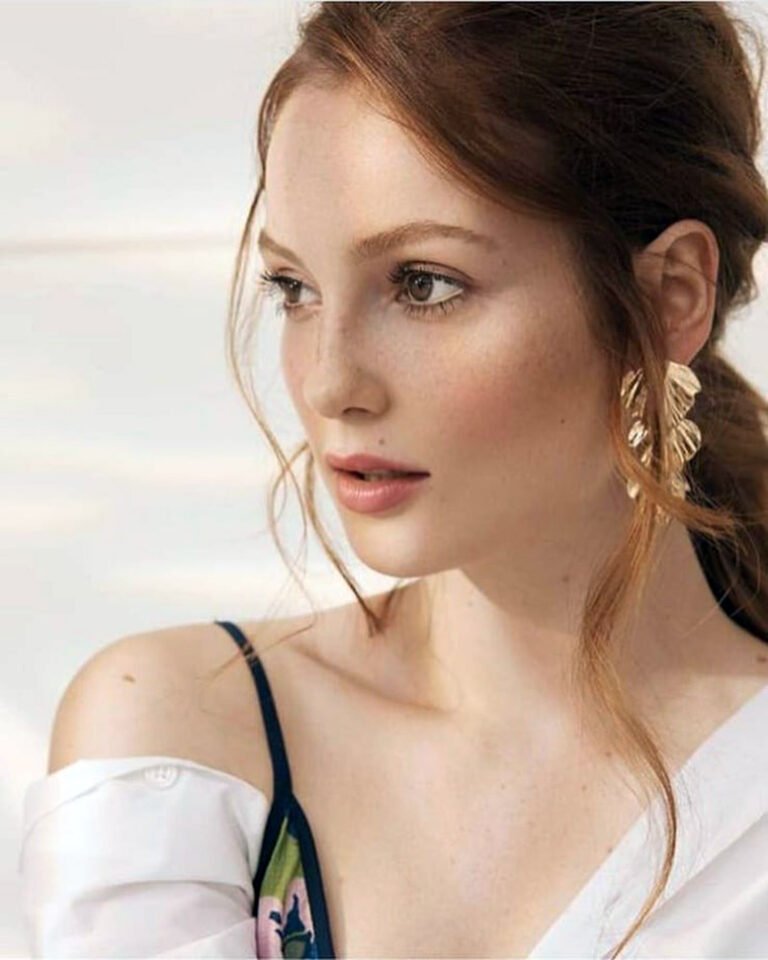 Hannah Dodd Hot and Sweet Photos nude Leaked Diaries