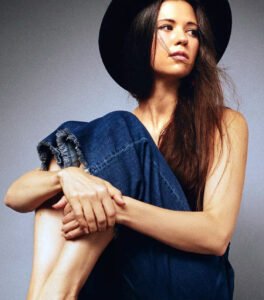 Meredith Garretson Sexy and Hot Photos nude – Leaked Diaries