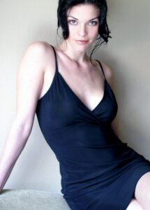 Alana De La Garza Nude and Topless Pics nude – Leaked Diaries