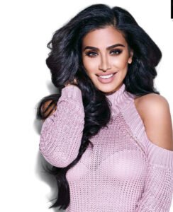 Huda Kattan Hot and Sexy Photo Collection nude – Leaked Diaries
