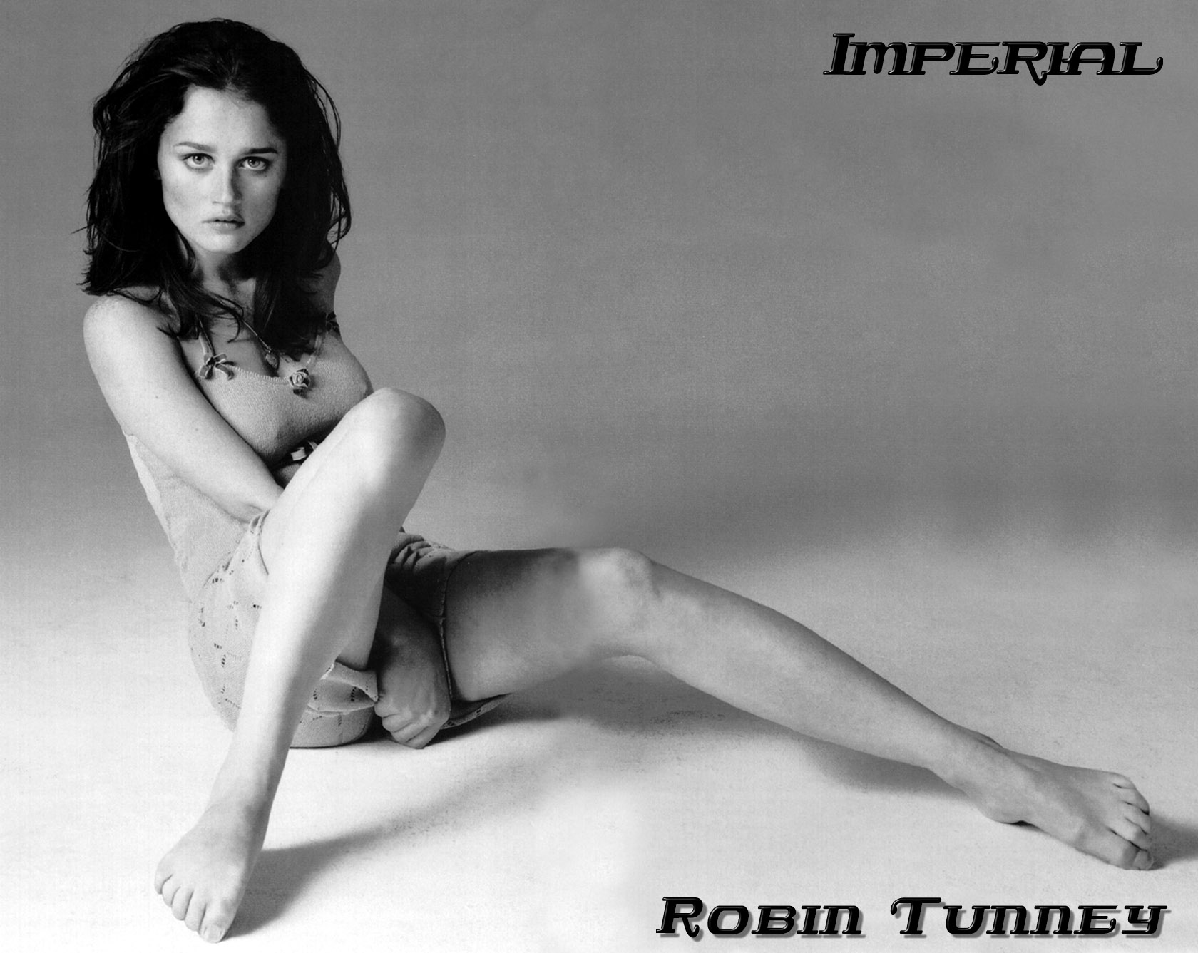 Robin Tunney nude 11