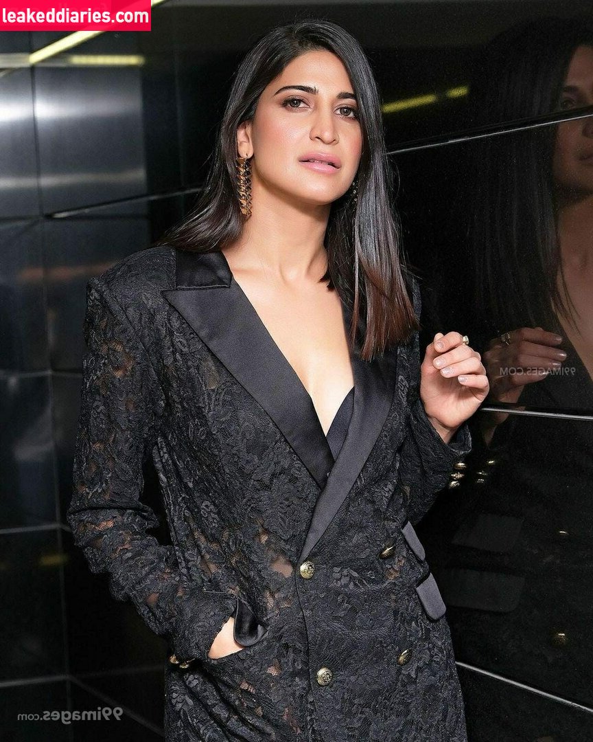 Aahana Kumra (aahanakumra) photo 23