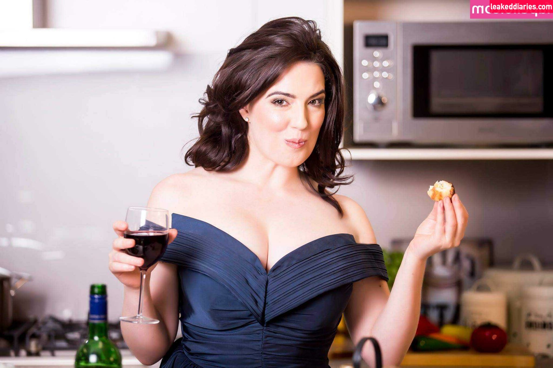 Nigella Lawson (Nigella Lawson, nigellalawson) photo 6