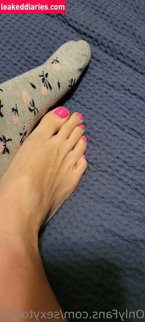 sexytoeslacy (sexytoes_11, sexytoeslacy) photo 16