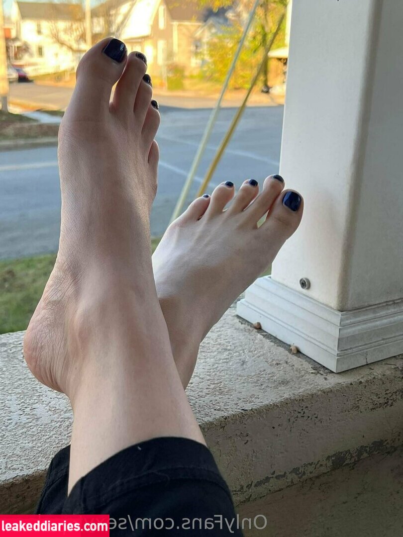 sexytoeslacy (sexytoes_11, sexytoeslacy) photo 23