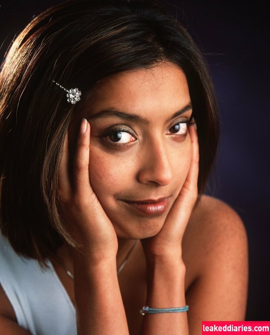 Sunetra Sarker photo 24