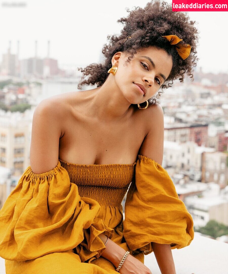 Zazie Beetz (zaziebeetz) photo 23