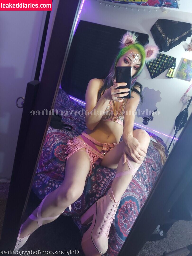 babyygothfree (babyygothfree, itsgigibabyy) photo 108