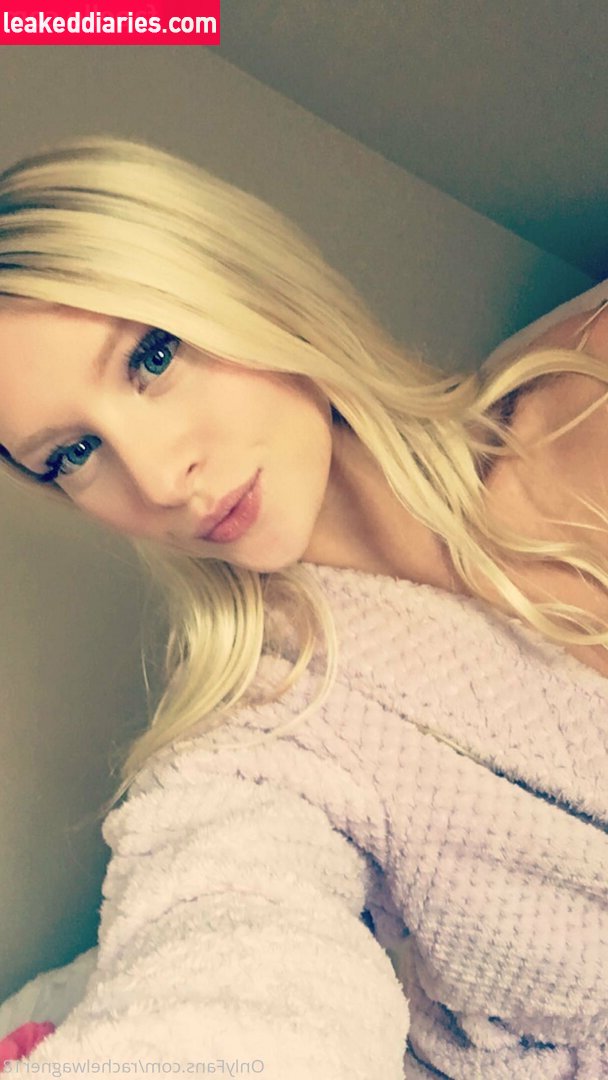 freshmanblondie18 (freshmanblondie18, sheblondie_) photo 679