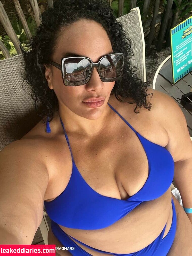 Nia Jax-Lina Fanene (LinaFanene) photo 36