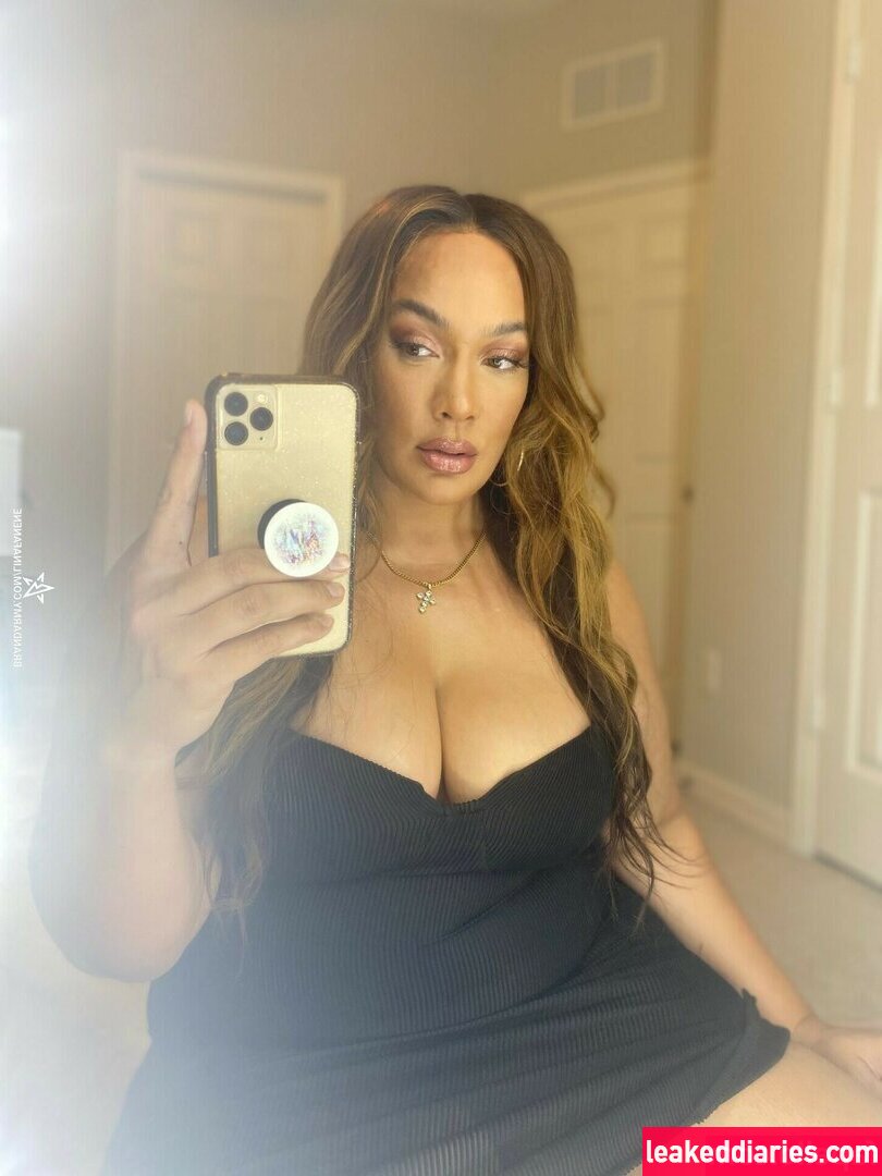 Nia Jax-Lina Fanene (LinaFanene) photo 43