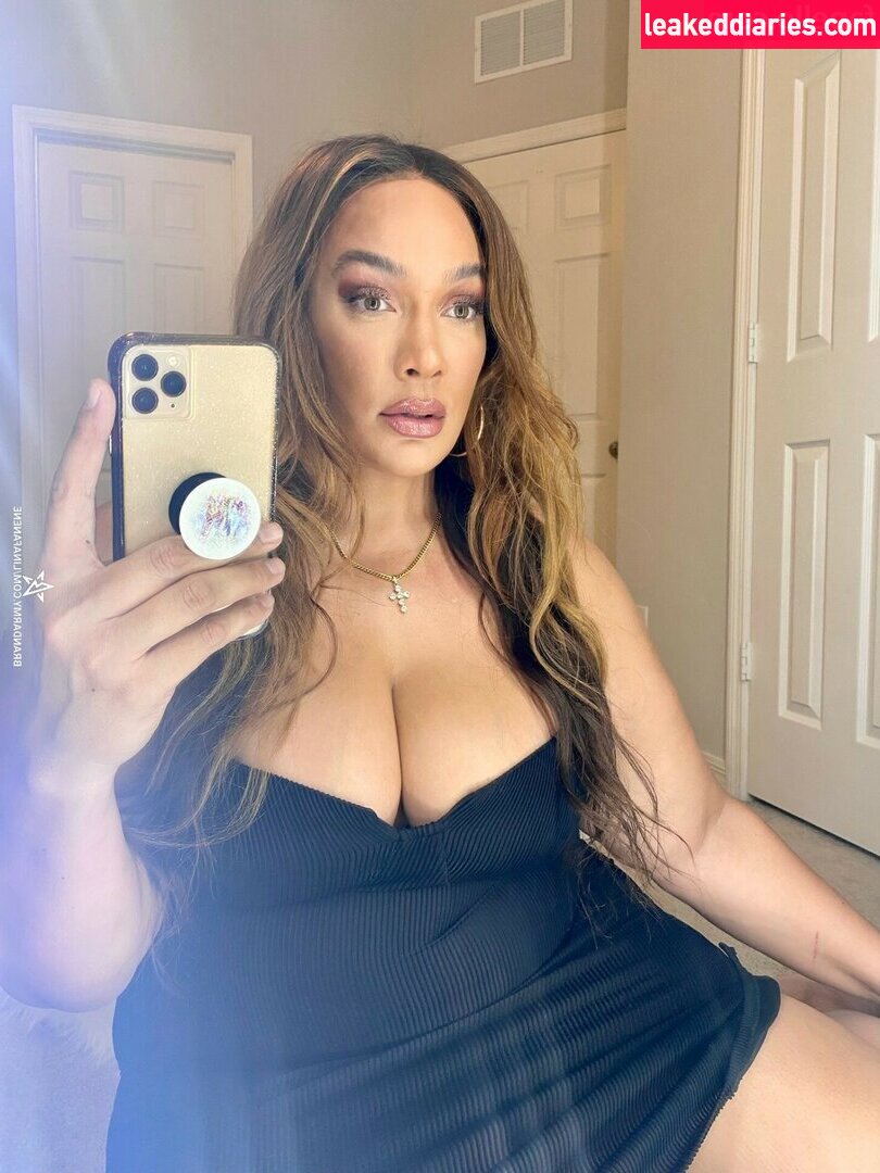 Nia Jax-Lina Fanene (LinaFanene) photo 53