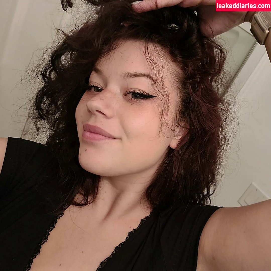 Sav (curvysav00, curvysavv00, savannahsbyrd, savvxxx) photo 556