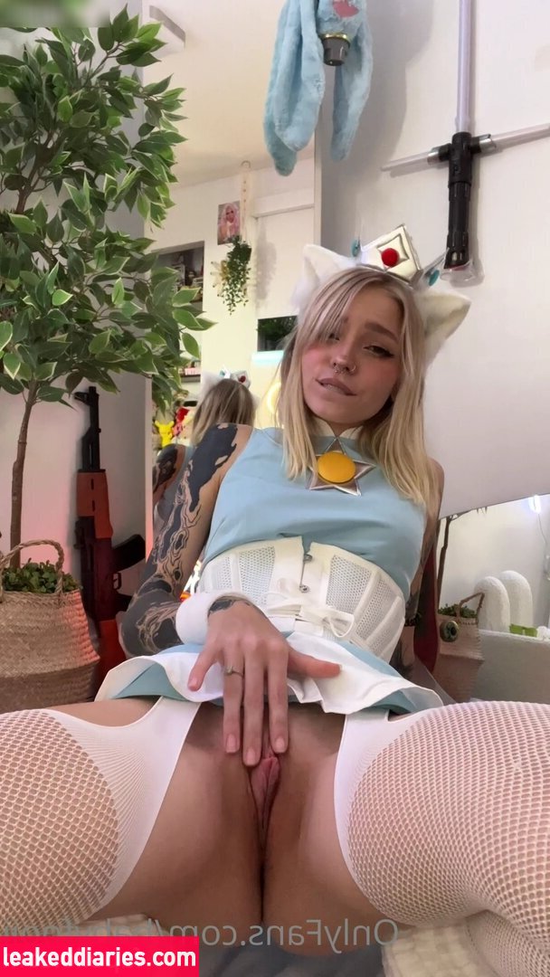 babyfooji (babyfooji, peachtot, peachtot.cosplay) photo 366