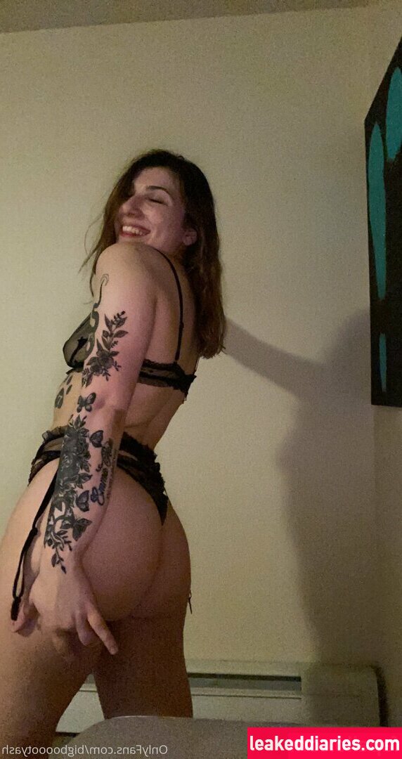 bigbooootyash (big_booty_ash, bigbooootyash) photo 67