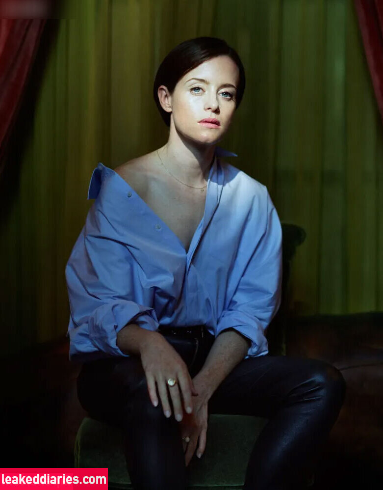 Claire Foy (theclairefoy) photo 11