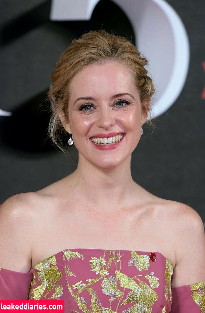 Claire Foy (theclairefoy) photo 23