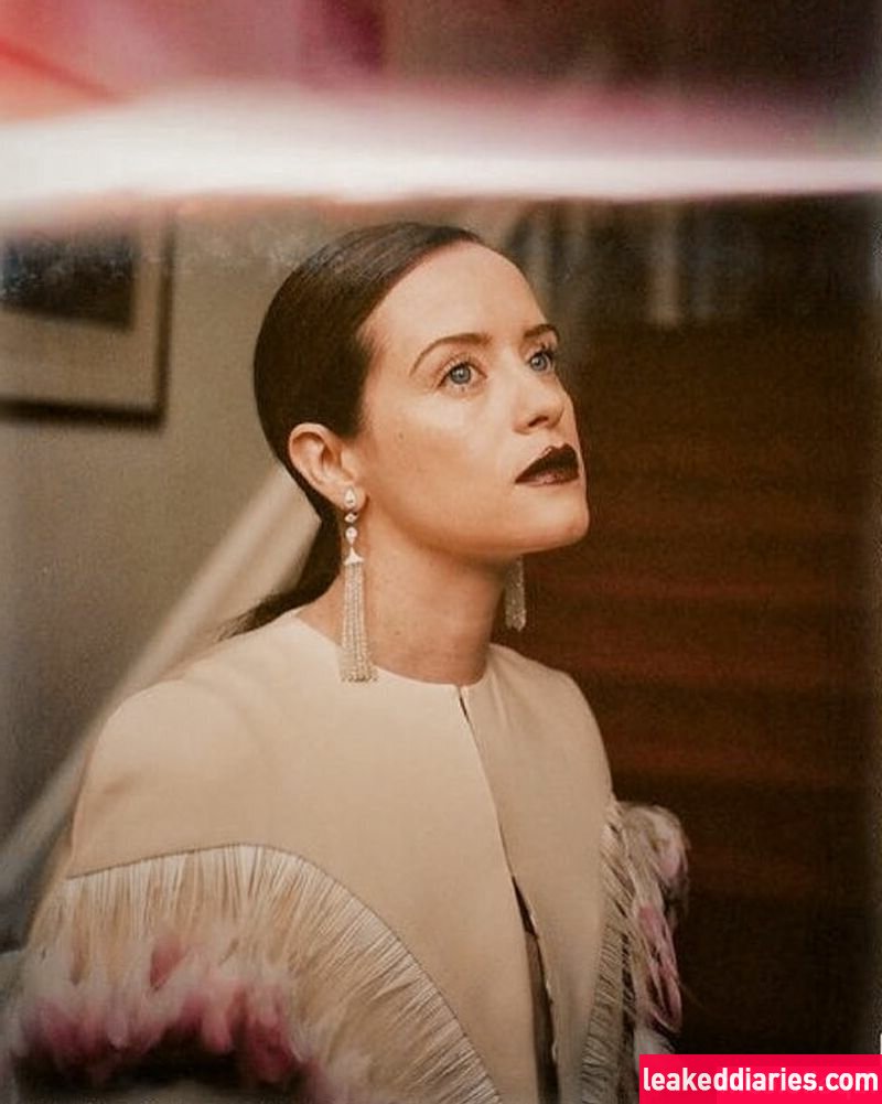 Claire Foy (theclairefoy) photo 61