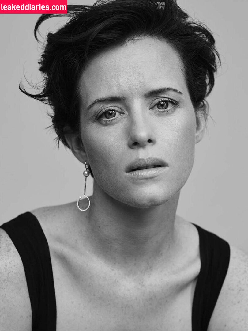 Claire Foy (theclairefoy) photo 71