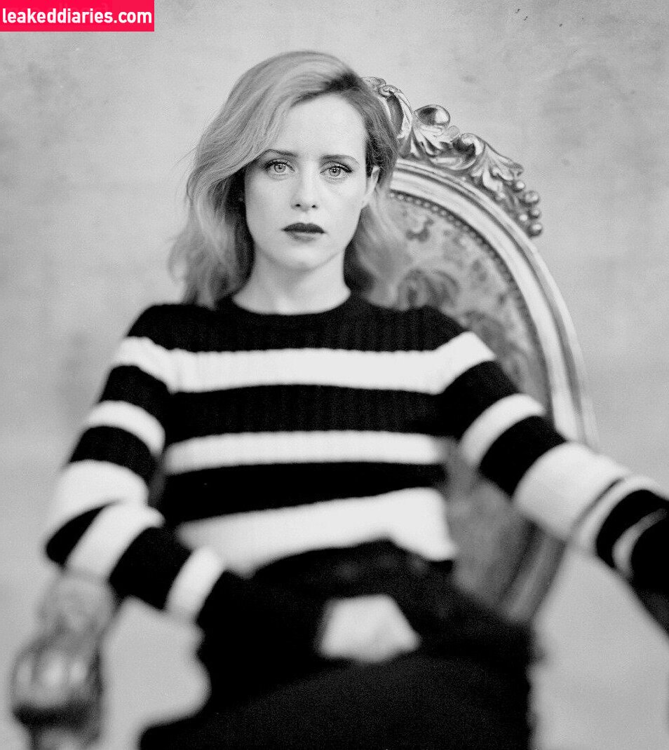 Claire Foy (theclairefoy) photo 88