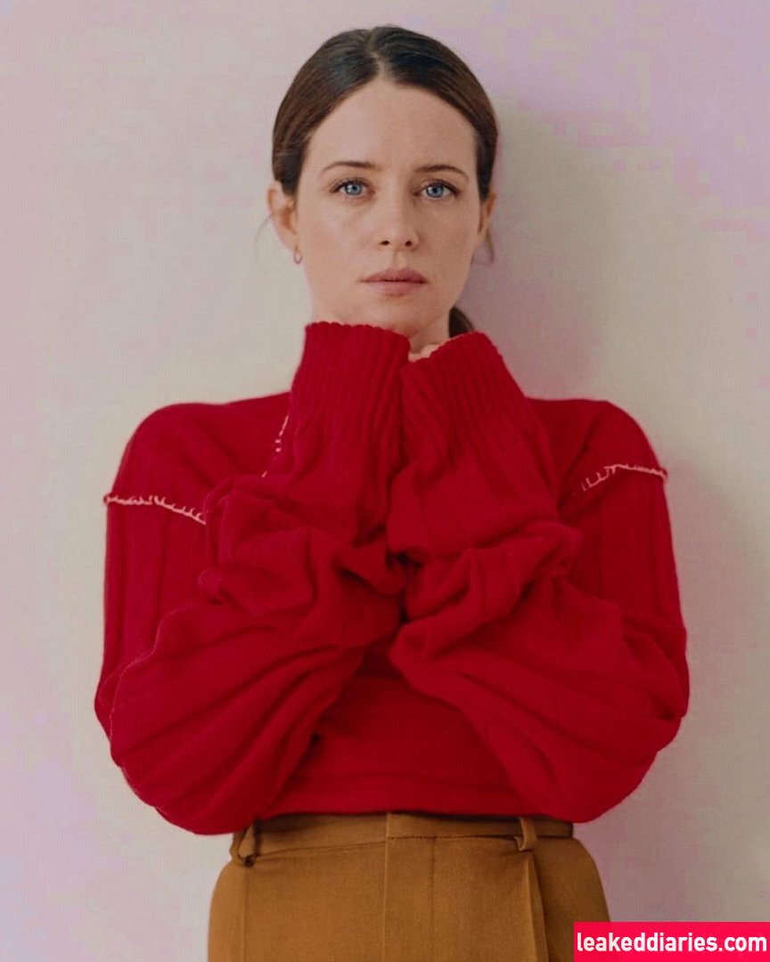 Claire Foy (theclairefoy) photo 97