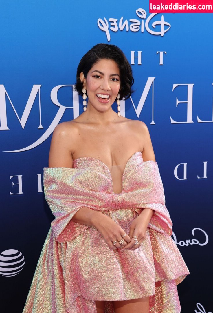 Stephanie Beatriz (Rosa Diaz, bellasramos, iamstephbeatz, stephaniebeatriz) photo 102