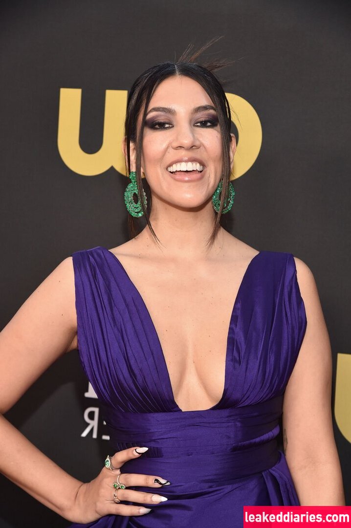 Stephanie Beatriz (Rosa Diaz, bellasramos, iamstephbeatz, stephaniebeatriz) photo 105