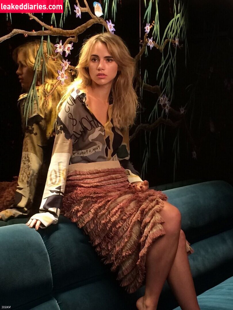 Suki Waterhouse (sukiwaterhouse) photo 148