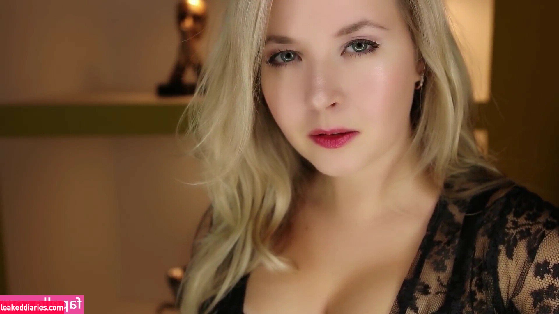 ValeriyaASMR (valeriyaasmr) photo 6