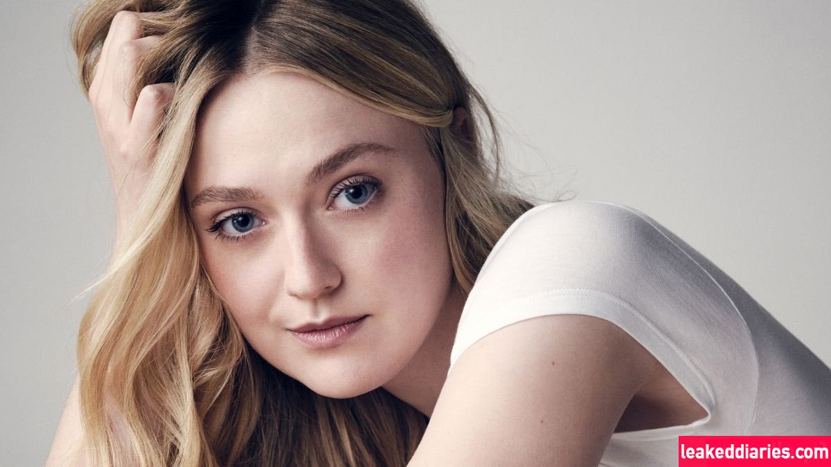 Dakota Fanning (dakotafanning) photo 220