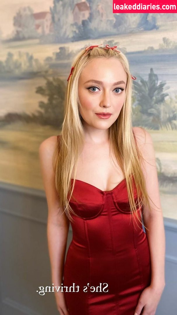 Dakota Fanning (dakotafanning) photo 245