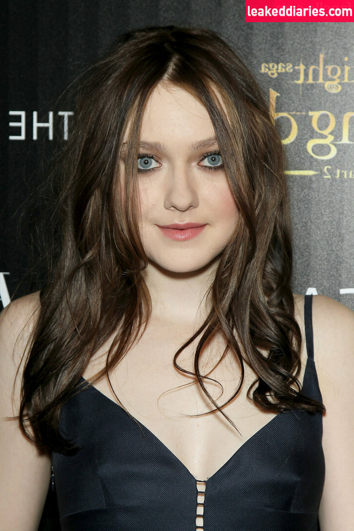 Dakota Fanning (dakotafanning) photo 290