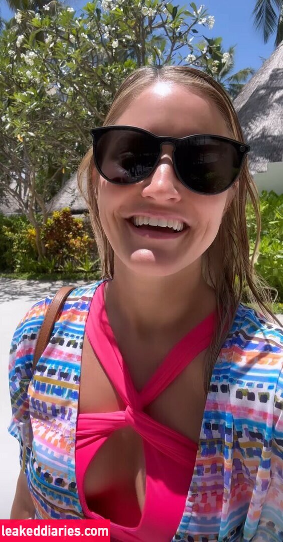 iJustine (Justine Ezarik, ijustine) photo 135