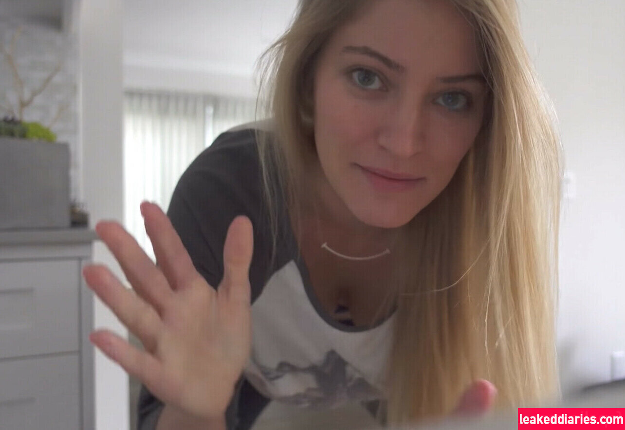 iJustine (Justine Ezarik, ijustine) photo 165