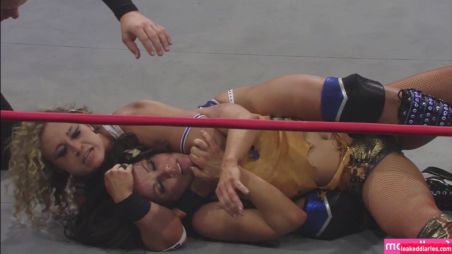 Mickie James (michelejames, themickiejames) photo 352