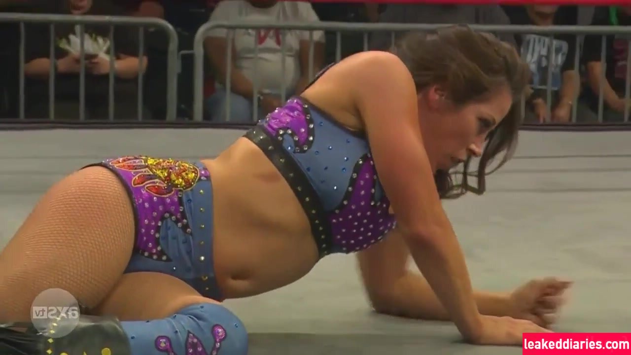 Mickie James (michelejames, themickiejames) photo 551