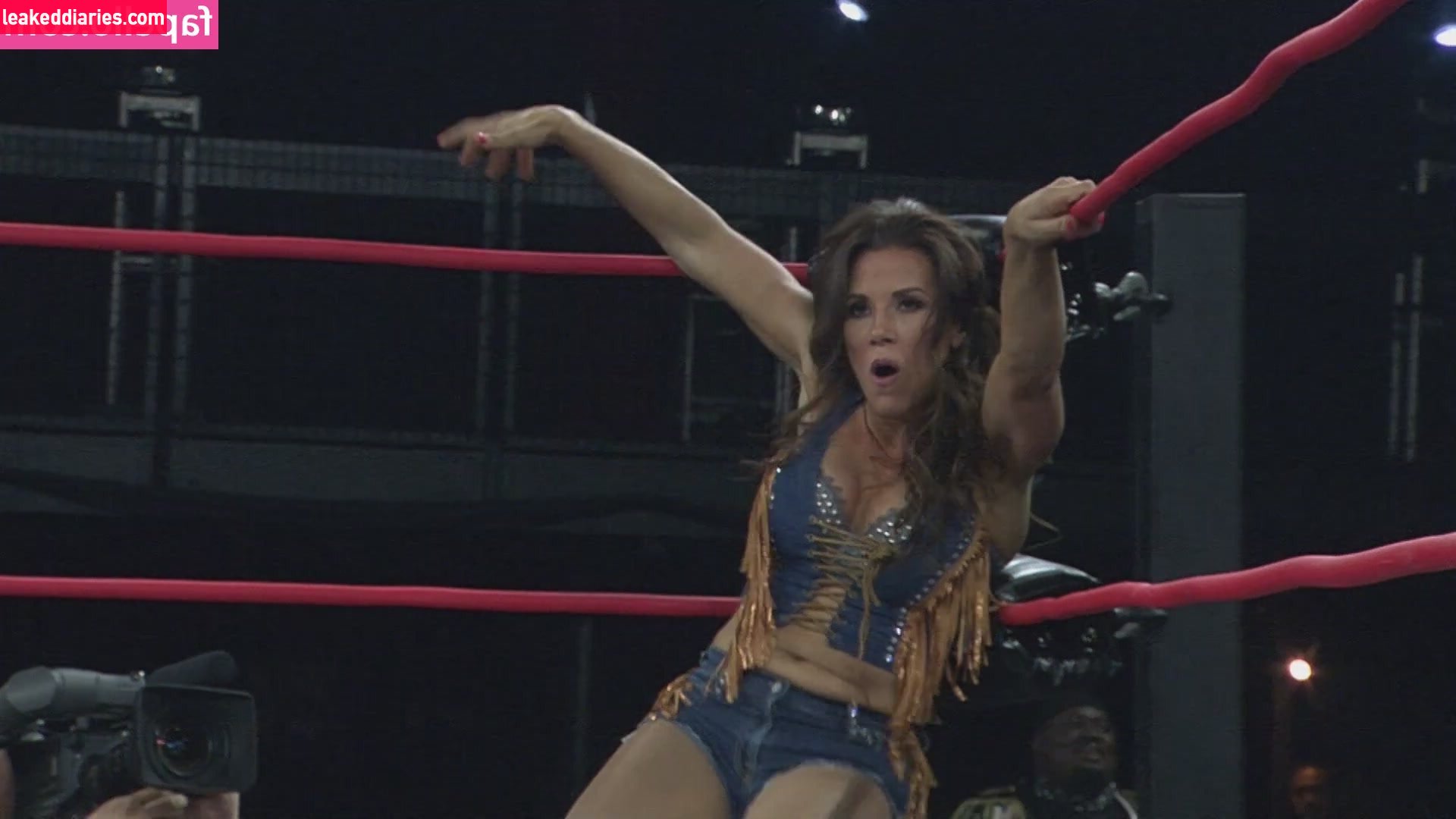 Mickie James (michelejames, themickiejames) photo 571